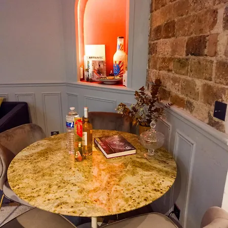 Pic De Notre Dame, Charming Apartment Paris