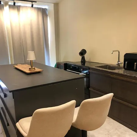 Pic De Notre Dame, Charming