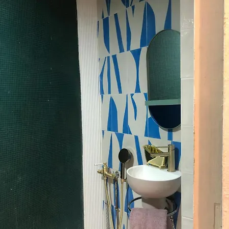 Pic De Notre Dame, Charming * Párizs