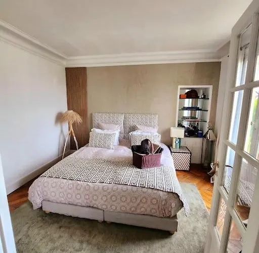 Appartement Pic De Notre Dame, Charming Parijs